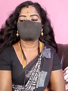 Snapshot of tamilammukuttyy chatting on 04/11/26, 02:49 tamilammukuttyy online show from 04/11/26, 02:49