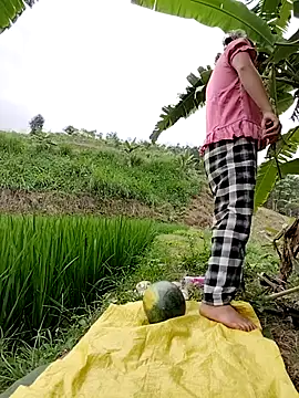 Tin tanny online show from 03/18/26, 06:27