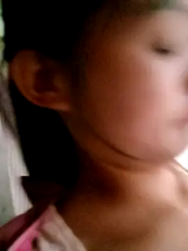 Snapshot of xinhxinhcute chatting on 09/11/25, 01:17 xinhxinhcute online show from 09/11/25, 01:17