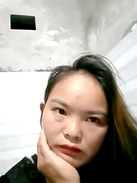 Snapshot of xinhxinhcute chatting on 09/20/25, 10:00 xinhxinhcute online show from 09/20/25, 10:00