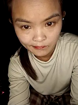 xinhxinhcute online show from 12/14/25, 02:17