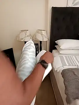 Creamy Chocolatex online show from 04/27/26, 06:22