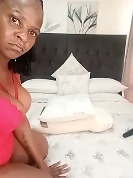 Creamy Chocolatex online show from 06/25/26, 08:52