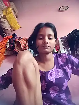 Snapshot of Hot_Mayra_ chatting on 11/03/25, 05:52 Hot Mayra  online show from 11/03/25, 05:52