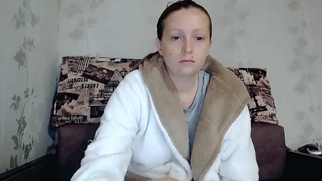 Snapshot of angelllsexy chatting on 10/28/25, 01:25 angelllsexy online show from 10/28/25, 01:25