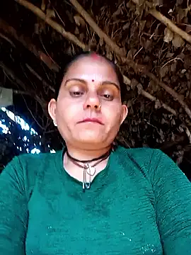 Snapshot of Hot_rachnasexy chatting on 12/05/25, 09:40 Hot rachnasexy online show from 12/05/25, 09:40