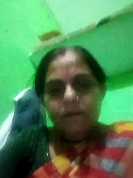 Snapshot of Hot_rachnasexy chatting on 04/28/26, 05:40 Hot rachnasexy online show from 04/28/26, 05:40