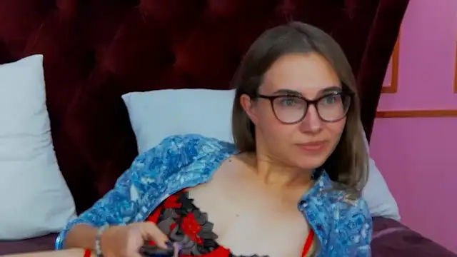 JessieJuss online show from 10/08/25, 01:53