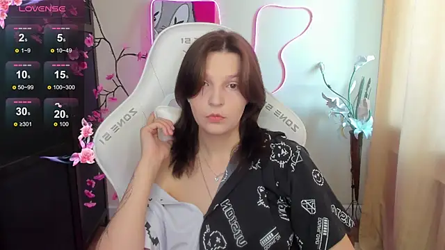 AudreyyKim online show from 06/12/26, 08:24