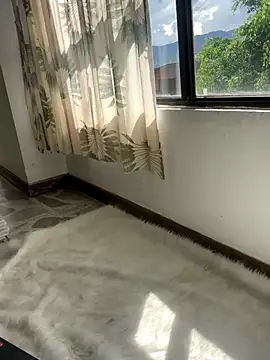 GiorgiaLuxee online show from 09/21/25, 07:15