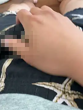 Snapshot of sukebegorilla chatting on 09/27/25, 02:38 sukebegorilla online show from 09/27/25, 02:38