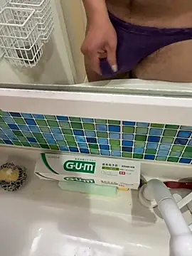 Snapshot of sukebegorilla chatting on 03/17/26, 09:18 sukebegorilla online show from 03/17/26, 09:18