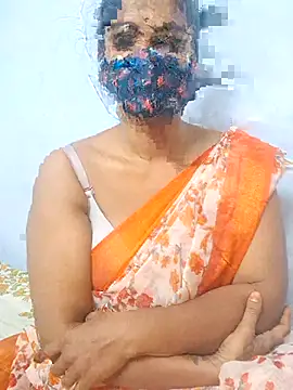 Snapshot of sherlin24 chatting on 10/16/25, 04:41 sherlin24 online show from 10/16/25, 04:41