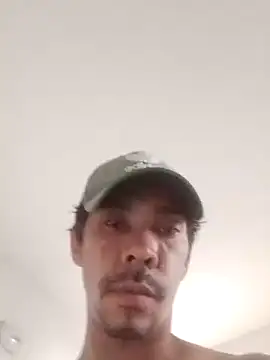 Snapshot of Shawnzinho chatting on 11/12/25, 04:51 Shawnzinho online show from 11/12/25, 04:51