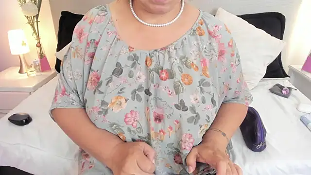 Angel Velvet online show from 03/11/26, 05:08