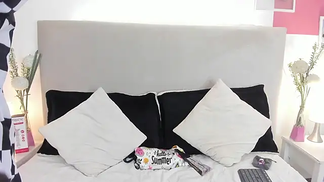 Angel Velvet online show from 05/03/26, 09:21