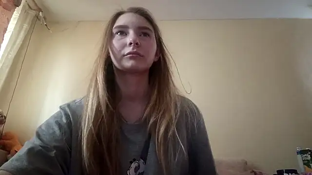 Nymera flare online show from 09/30/25, 06:07