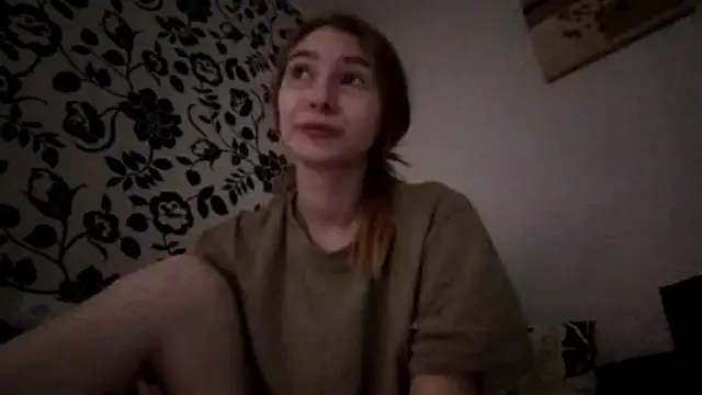 Nymera flare online show from 10/13/25, 06:13