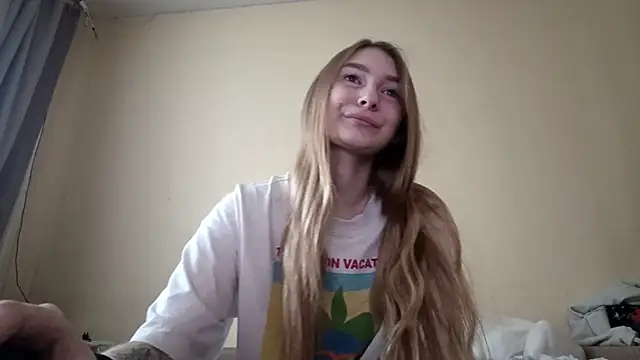 Nymera flare online show from 11/05/25, 07:30