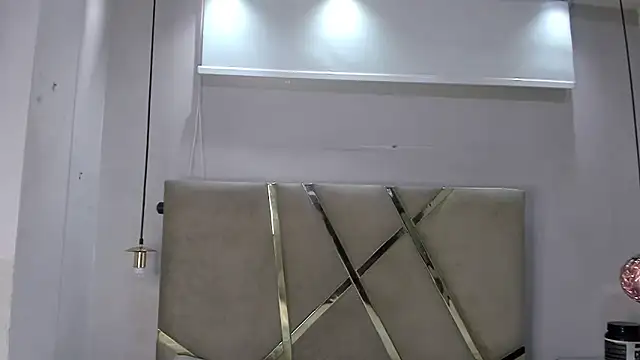 HunterHeat  online show from 10/31/25, 01:01