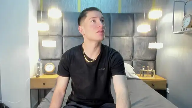 HunterHeat  online show from 11/22/25, 11:53