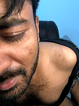 Snapshot of MeekBatgirl chatting on 09/26/25, 07:18 MeekBatgirl online show from 09/26/25, 07:18