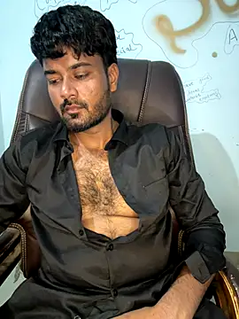 Snapshot of MeekBatgirl chatting on 09/30/25, 04:56 MeekBatgirl online show from 09/30/25, 04:56