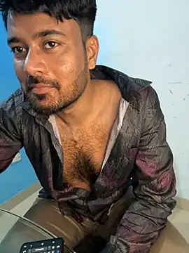 Snapshot of MeekBatgirl chatting on 10/03/25, 04:59 MeekBatgirl online show from 10/03/25, 04:59