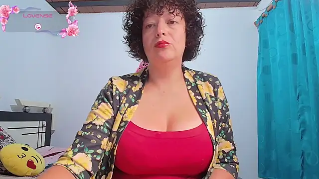 Miss Oriana online show from 10/14/25, 04:19