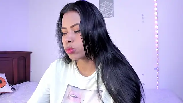 Michluxe 69 online show from 11/12/25, 12:44