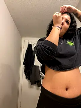 Prettygirl6070 online show from 12/18/25, 10:49