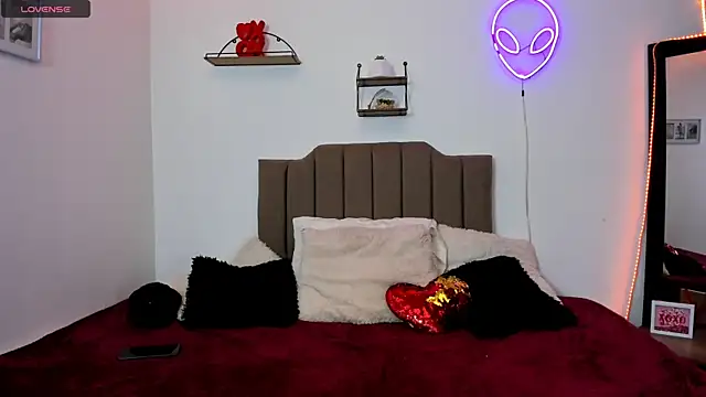 Elisabeth swan online show from 09/20/25, 12:06