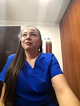 Snapshot of Madisson-04_ chatting on 09/12/25, 09:15 Madisson-04 online show from 09/12/25, 09:15