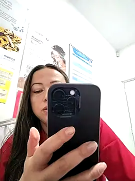 Snapshot of Madisson-04_ chatting on 09/15/25, 01:22 Madisson-04 online show from 09/15/25, 01:22