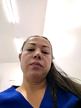 Snapshot of Madisson-04_ chatting on 09/17/25, 06:20 Madisson-04 online show from 09/17/25, 06:20