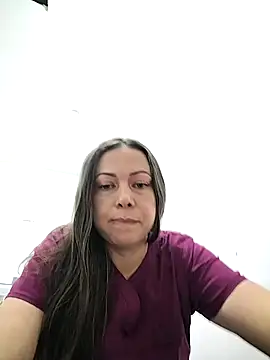 Snapshot of Madisson-04_ chatting on 09/20/25, 06:42 Madisson-04 online show from 09/20/25, 06:42