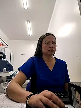 Snapshot of Madisson-04_ chatting on 09/30/25, 07:52 Madisson-04 online show from 09/30/25, 07:52