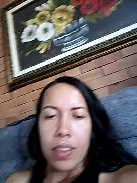 MiaForever1 online show from 05/09/26, 08:58