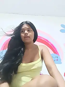 Snapshot of julietta1453 chatting on 05/17/26, 05:05 julietta1453 online show from 05/17/26, 05:05