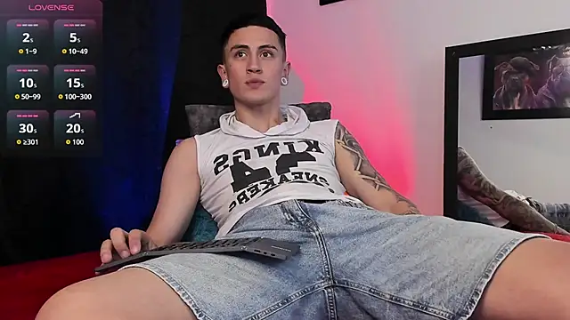 Snapshot of Sebas_maverick chatting on 05/06/26, 11:54 Sebas maverick online show from 05/06/26, 11:54