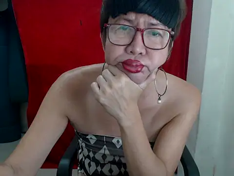 Snapshot of radar777 chatting on 01/15/26, 12:37 radar777 online show from 01/15/26, 12:37