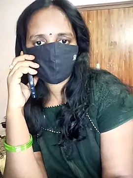 Snapshot of Mee_harini-telugupilla chatting on 10/06/25, 02:42 Mee harini-telugupilla online show from 10/06/25, 02:42
