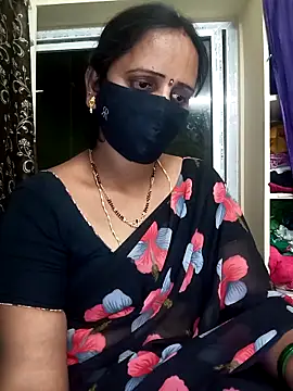 Snapshot of Mee_harini-telugupilla chatting on 12/22/25, 04:04 Mee harini-telugupilla online show from 12/22/25, 04:04