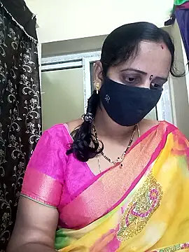 Snapshot of Mee_harini-telugupilla chatting on 01/08/26, 03:53 Mee harini-telugupilla online show from 01/08/26, 03:53