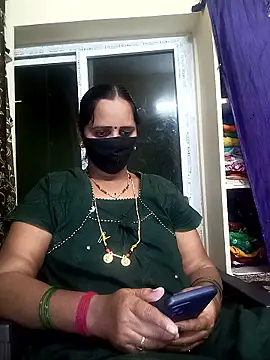 Snapshot of Mee_harini-telugupilla chatting on 01/13/26, 05:07 Mee harini-telugupilla online show from 01/13/26, 05:07