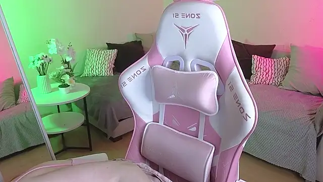 Sweetie Hope online show from 02/20/26, 04:40