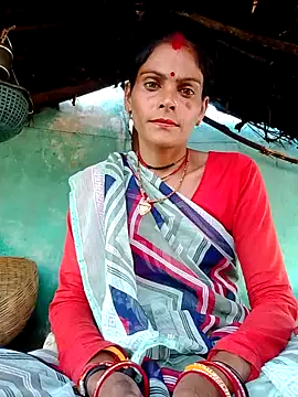 Snapshot of H_seema chatting on 09/09/25, 08:58 H seema online show from 09/09/25, 08:58