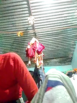 Snapshot of H_seema chatting on 09/09/25, 11:04 H seema online show from 09/09/25, 11:04