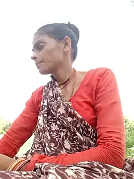 Snapshot of H_seema chatting on 09/22/25, 06:48 H seema online show from 09/22/25, 06:48