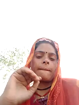 H seema online show from 04/10/26, 10:42